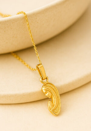 Cadena virgen bendita